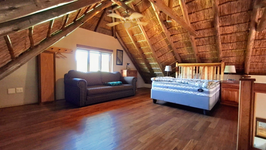 4 Bedroom Property for Sale in Boschenvaal River Front Lodges Free State